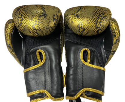 Top King Boxing Gloves "Super Snake" AIR TKBGSS-02 Black(Gold)