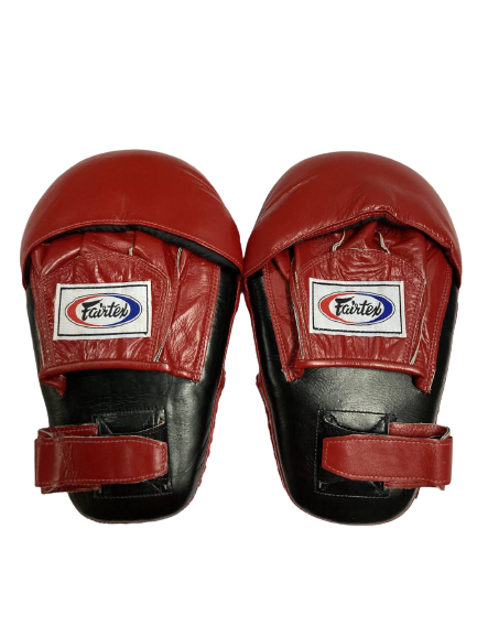 Fairtex Boxing Pads, Focus Mitts Pro Angular  FMV8 Black Red